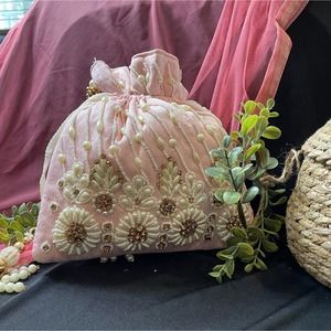 NWT Pink zardozi embroidered potli purse beaded bridal clutch for bridal shower
